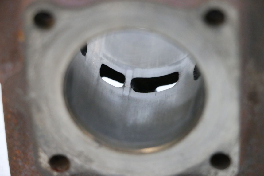 photo de ZYLINDER KOLBEN PIAGGIO NEW TYPHOON 50 (2010 - 2017) - Weitere Ansicht des Artikels