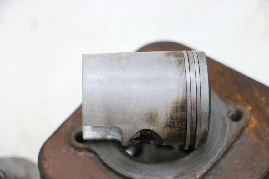 photo de ZYLINDER KOLBEN PIAGGIO NEW TYPHOON 50 (2018 - 2021) - Hauptansicht