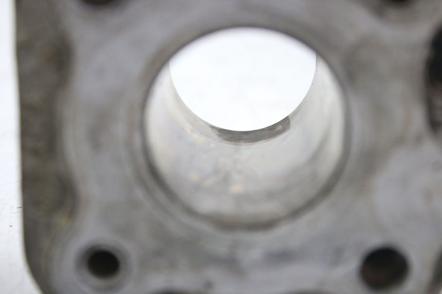 photo de ZYLINDER KOLBEN SYM ORBIT 2 4T 50 (2008 - 2017) - Details der Befestigungspunkte