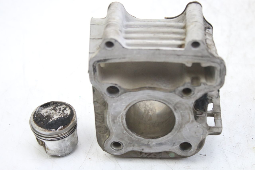 photo de ZYLINDER KOLBEN SYM ORBIT 2 4T 50 (2008 - 2017) - Oberflächenzustand und Material