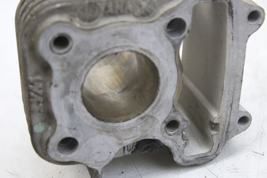 photo de ZYLINDER KOLBEN SYM ORBIT 2 4T 50 (2008 - 2017) - Geprüftes Gebrauchtteil