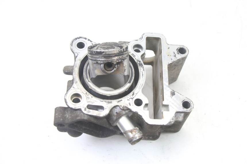 photo de ZYLINDER KOLBEN MBK OVETTO 4T 50 (2008 - 2016) - Detailansicht des Bauteils