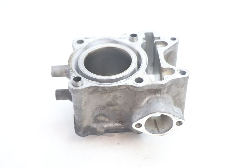 photo de ZYLINDER KOLBEN HONDA PCX (JF28) 125 (2009 - 2011) - Details der Befestigungspunkte