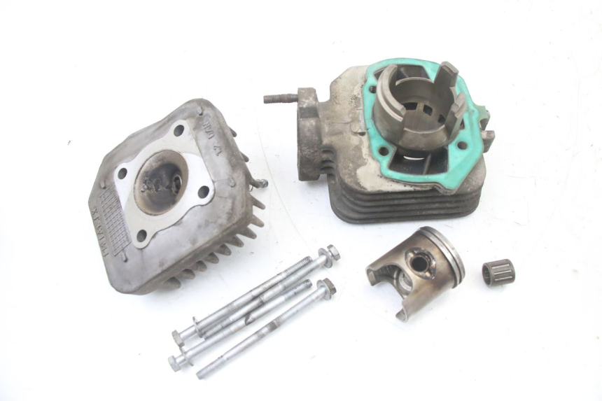 photo de ZYLINDER KOLBEN PEUGEOT LUDIX ONE 50 (2005 - 2008) - Detaillierte Sichtprüfung