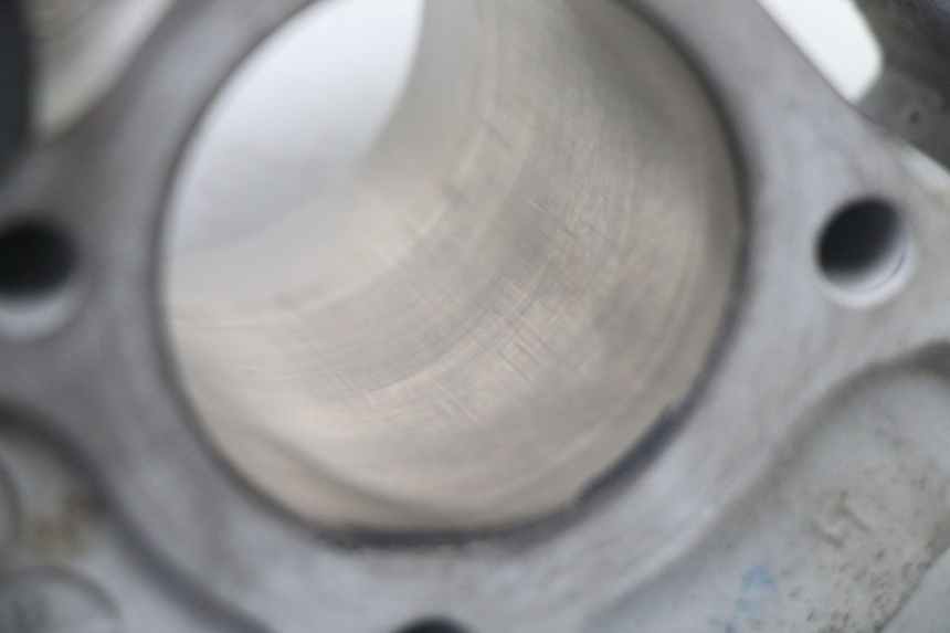 photo de ZYLINDER KOLBEN PEUGEOT VIVACITY 125 (2010 - 2017) - Hochauflösende Nahaufnahme