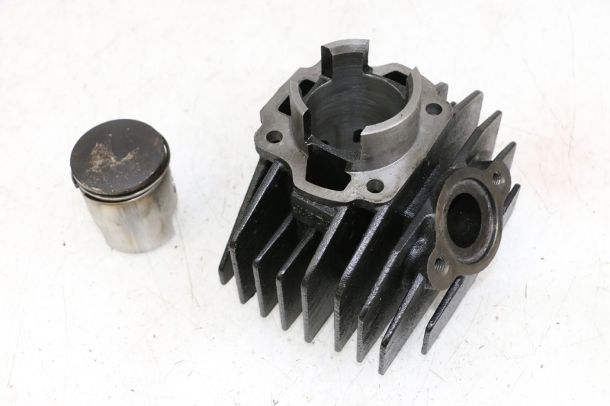 photo de ZYLINDER KOLBEN YAMAHA PW 80 (1983 - 2014) - Details der Befestigungspunkte