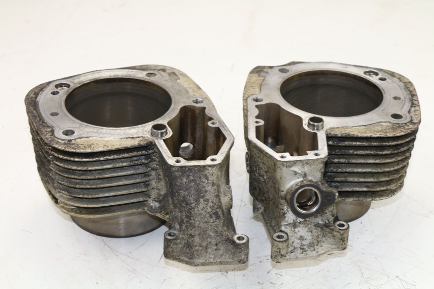 photo de ZYLINDER KOLBEN BMW R RT ABS 1100 (1996 - 2001) - Zoom auf Komponenten