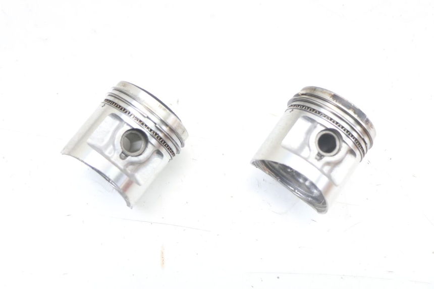 photo de ZYLINDER KOLBEN REGAL RAPTOR RAXTER 2 125 (2007 - 2015) - Details der Befestigungspunkte