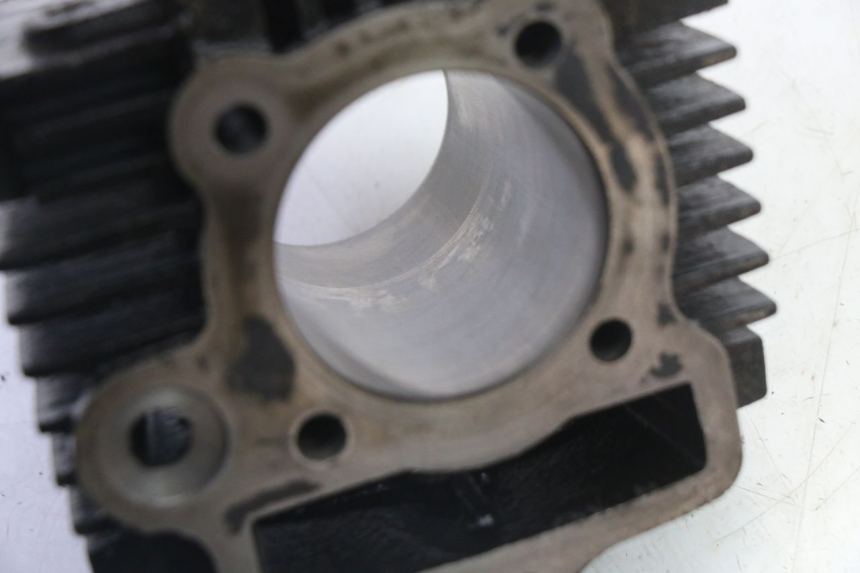 photo de ZYLINDER KOLBEN APOLLO RFZ 125 - Weitere Ansicht des Artikels