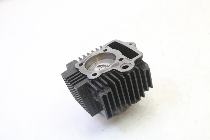 photo de ZYLINDER KOLBEN APOLLO RFZ 125 - Zoom auf Gebrauchszustand