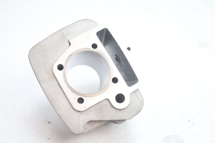 photo de ZYLINDER KOLBEN APOLLO RFZ 140 - Geprüftes Gebrauchtteil
