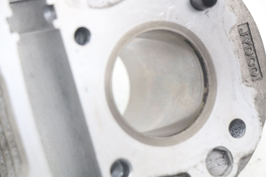 photo de ZYLINDER KOLBEN TNT MOTOR ROMA 10' 4T 50 (2007 - 2018) - Zoom auf Gebrauchszustand