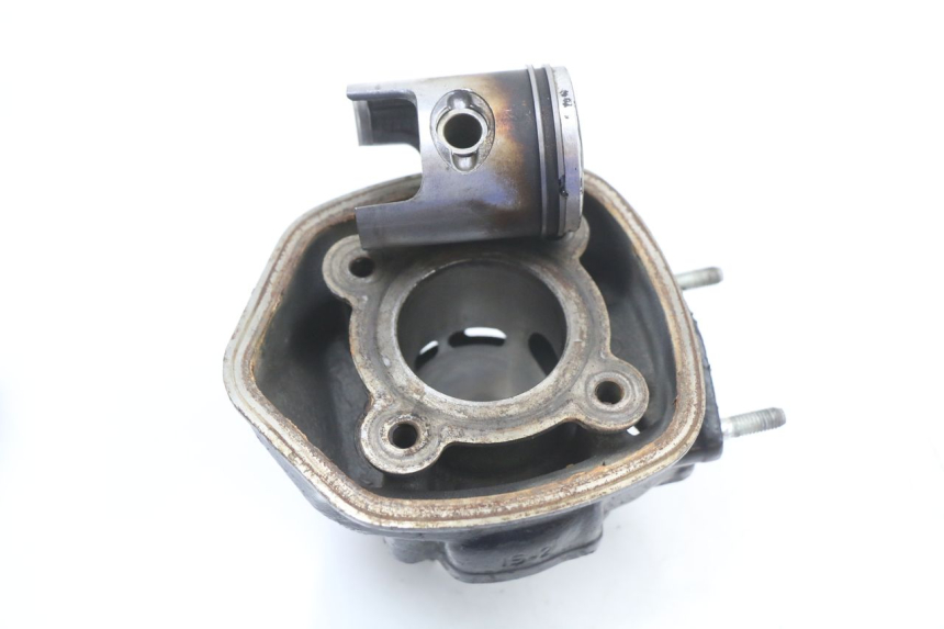 photo de ZYLINDER KOLBEN GILERA RUNNER SP 50 (2009 - 2017) - Hauptansicht