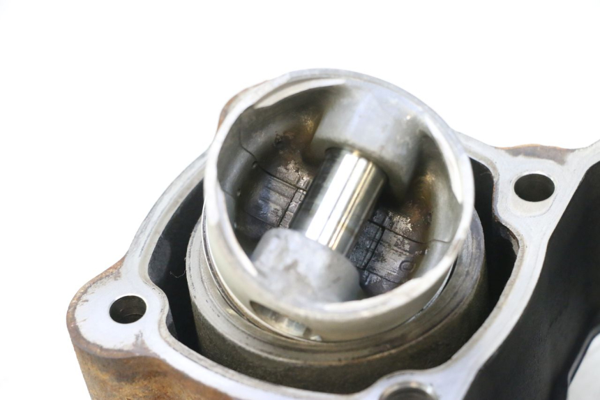 photo de ZYLINDER KOLBEN PEUGEOT SATELIS 125 (2006 - 2009) - Detaillierte Sichtprüfung