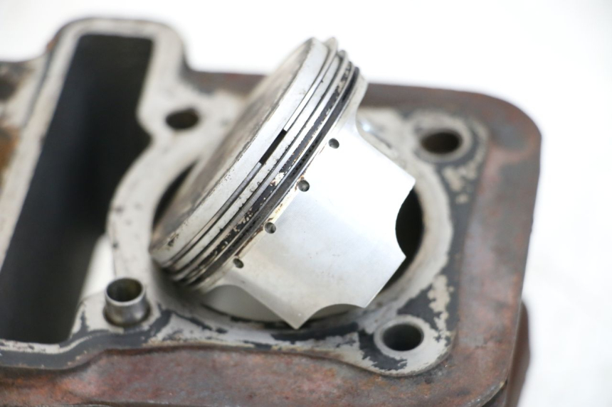 photo de ZYLINDER KOLBEN APRILIA SCARABEO 100 (2003 - 2012) - Hochauflösende Nahaufnahme