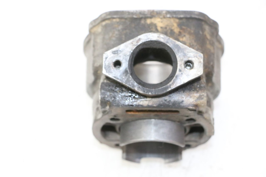 photo de ZYLINDER KOLBEN DERBI SENDA SM DRD 50 (2008 - 2013) - Fokus auf die Struktur