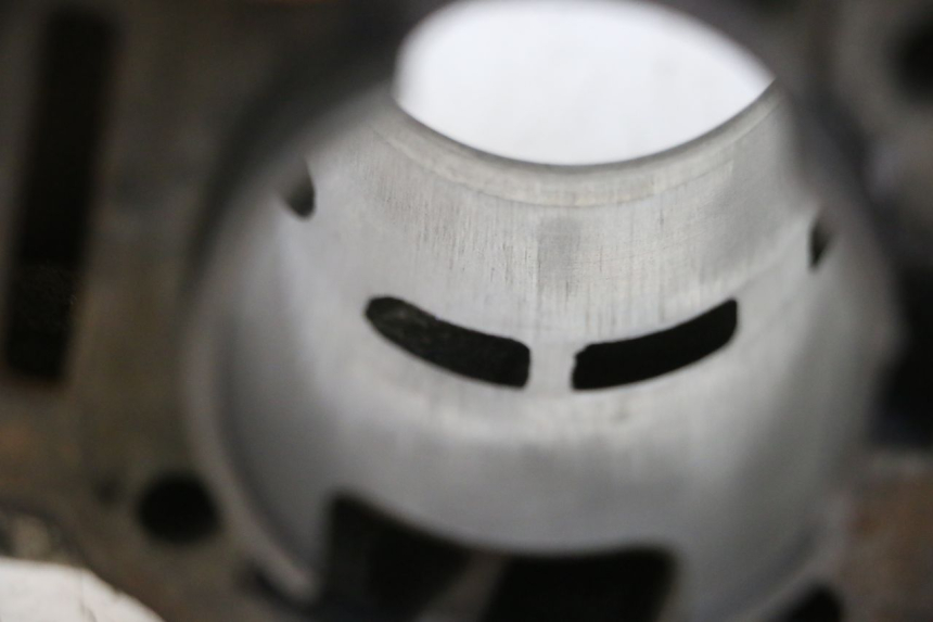 photo de ZYLINDER KOLBEN DERBI SENDA SM DRD 50 (2008 - 2013) - Gesamtansicht des Produkts