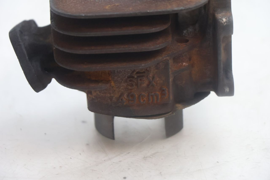 photo de ZYLINDER KOLBEN YAMAHA SLIDER 50 (1999 - 2004) - Zoom auf Komponenten