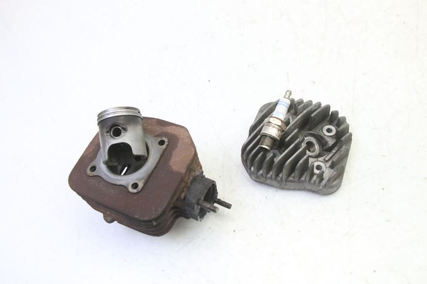 photo de ZYLINDER KOLBEN PEUGEOT SPEEDFIGHT 3 AIR 50 (2009 - 2015) - Hauptansicht