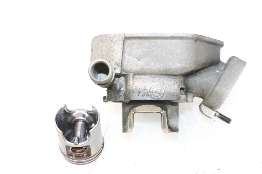 photo de ZYLINDER KOLBEN PEUGEOT SPEEDFIGHT LC 50 (1996 - 2002) - Alternativer Blickwinkel
