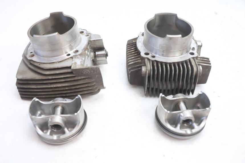 photo de ZYLINDER KOLBEN DUCATI SS IE DS CARENEE 1000 (2002 - 2006) - Detailansicht des Bauteils