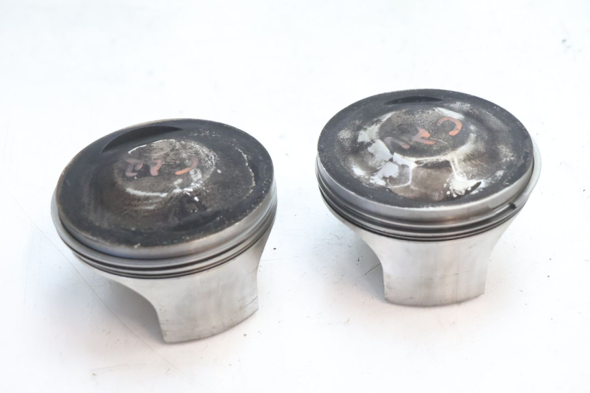 photo de ZYLINDER KOLBEN DUCATI SS IE DS CARENEE 1000 (2002 - 2006) - Technische Nahaufnahme