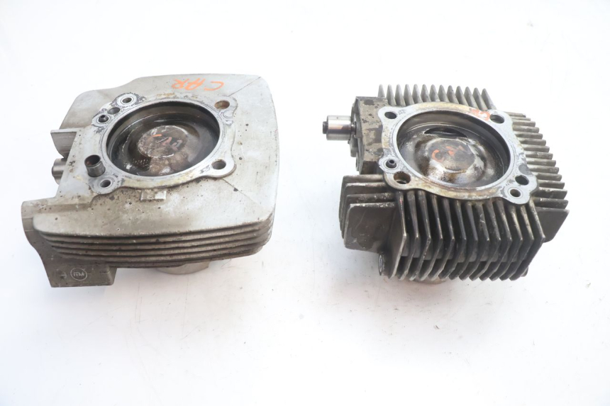photo de ZYLINDER KOLBEN DUCATI SS IE DS CARENEE 1000 (2002 - 2006) - Alternative Perspektive