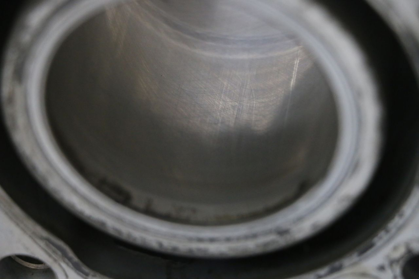 photo de ZYLINDER KOLBEN SUZUKI BURGMAN 125 (2015 - 2017) - Technische Nahaufnahme