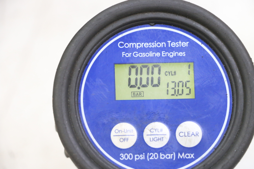 photo de ZYLINDER KOLBEN SUZUKI SV S 650 (1999 - 2002) - Profilansicht des Ersatzteils