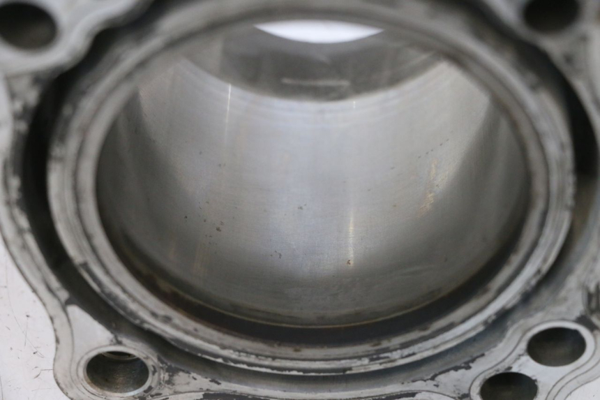 photo de ZYLINDER KOLBEN SUZUKI SV S 650 (2003 - 2009) - Technische Nahaufnahme