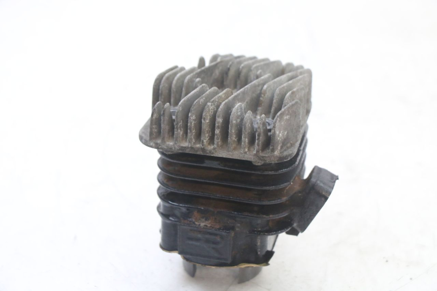 photo de ZYLINDER KOLBEN TNT MOTOR ROMA 10' 2T 50 (2011 - 2018) - Details der Befestigungspunkte