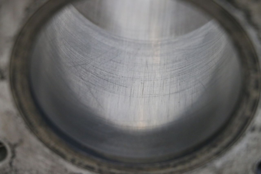 photo de ZYLINDER KOLBEN HONDA TRX 300 (1988 - 2000) - Technische Nahaufnahme