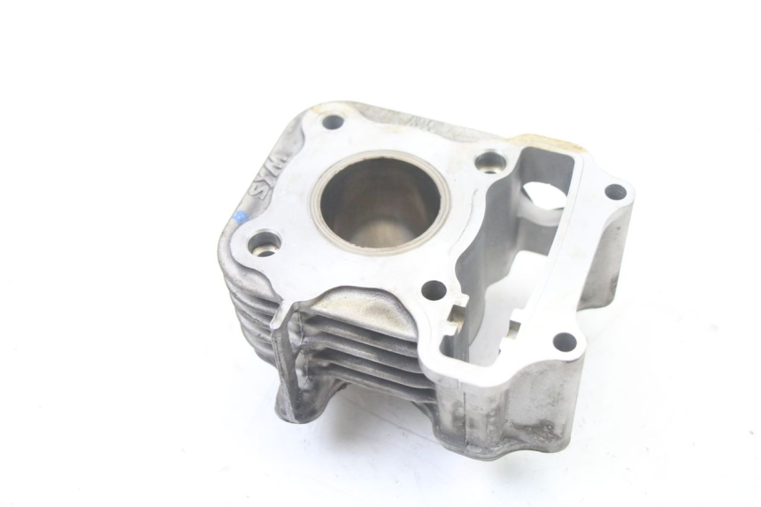 photo de ZYLINDER KOLBEN PEUGEOT TWEET 4T 50 (2018 - 2022) - Kennzeichnungen und Originalreferenzen