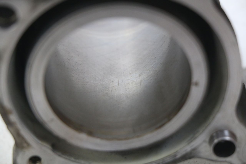 photo de ZYLINDER KOLBEN PIAGGIO VESPA GTS IGET ABS 125 (2017 - 2023) - Alternative Perspektive