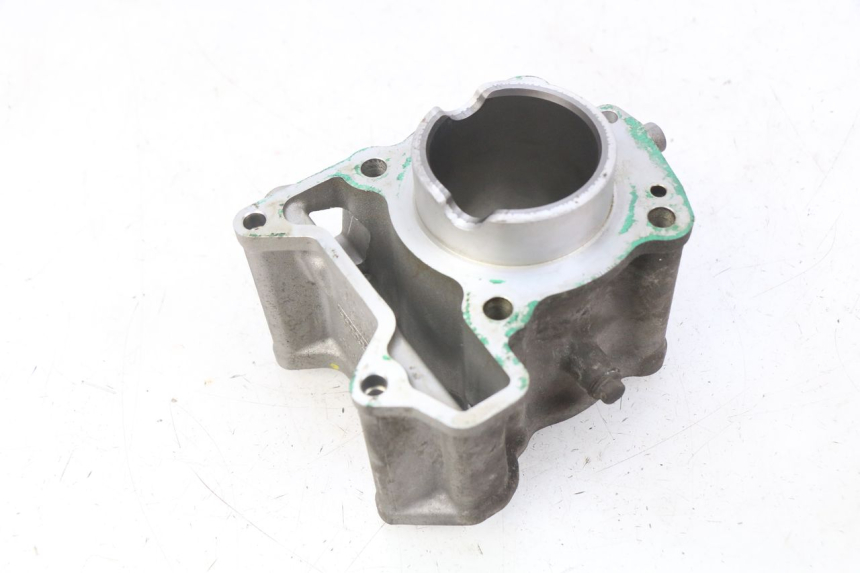 photo de ZYLINDER KOLBEN PIAGGIO VESPA GTS IGET ABS 125 (2017 - 2023) - Details der Befestigungspunkte