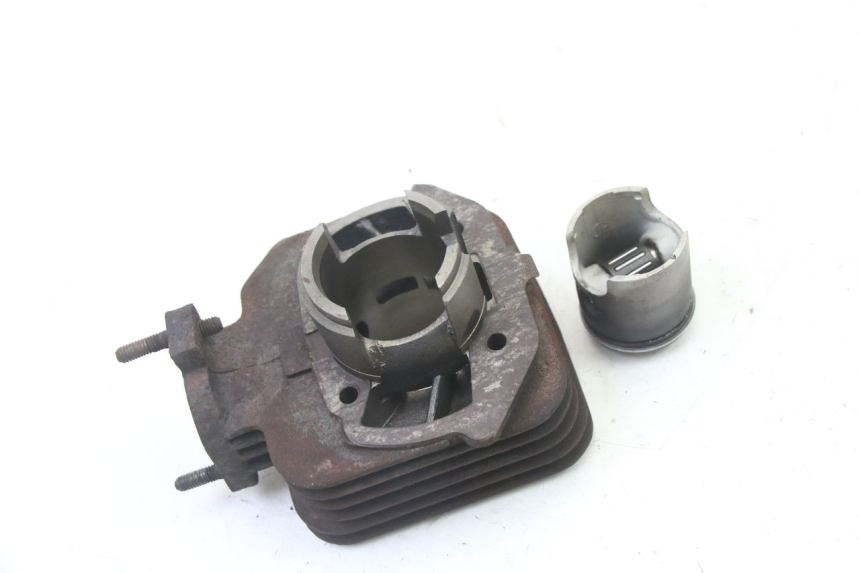 photo de ZYLINDER KOLBEN PEUGEOT VIVACITY NEW 2T 50 (2008 - 2017) - Alternative Perspektive