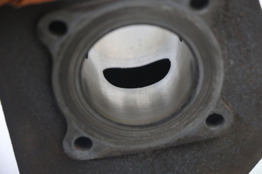 photo de ZYLINDER KOLBEN PEUGEOT VIVACITY NEW 2T 50 (2008 - 2017) - Kennzeichnungen und Originalreferenzen