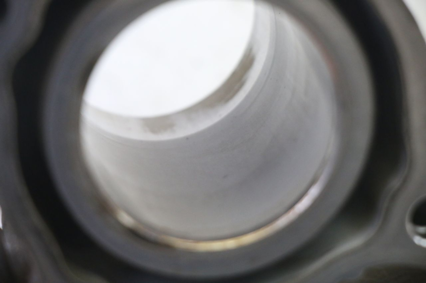 photo de ZYLINDER KOLBEN YAMAHA X-MAX XMAX 125 (2010 - 2013) - Hochauflösende Nahaufnahme