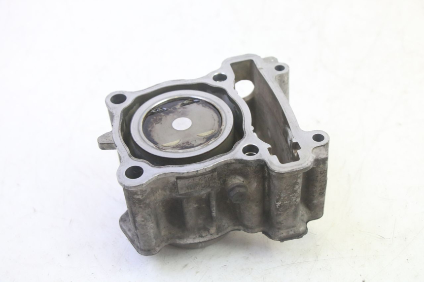 photo de ZYLINDER KOLBEN YAMAHA X-MAX XMAX 125 (2010 - 2013) - Alternative Perspektive