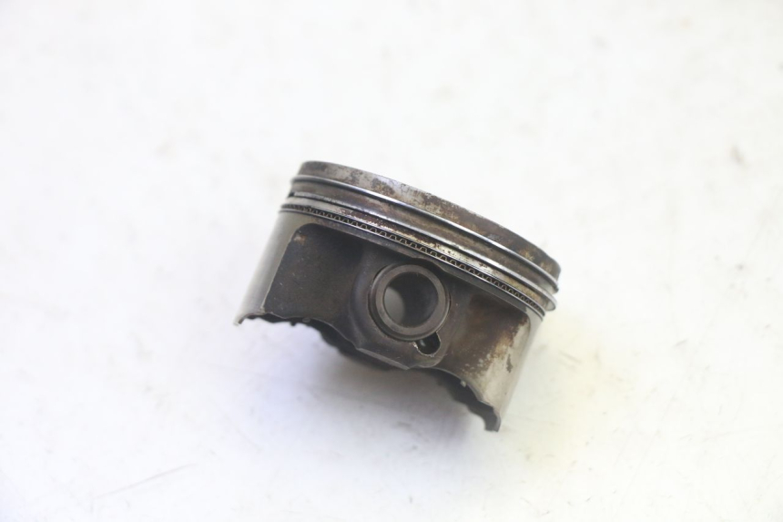 photo de ZYLINDER KOLBEN YAMAHA X-MAX XMAX 125 (2010 - 2013) - Details der Befestigungspunkte