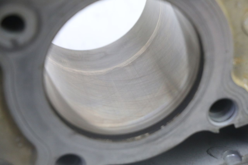 photo de ZYLINDER KOLBEN YAMAHA YFM R RAPTOR 250 (2008 - 2014) - Ergänzendes Produktfoto