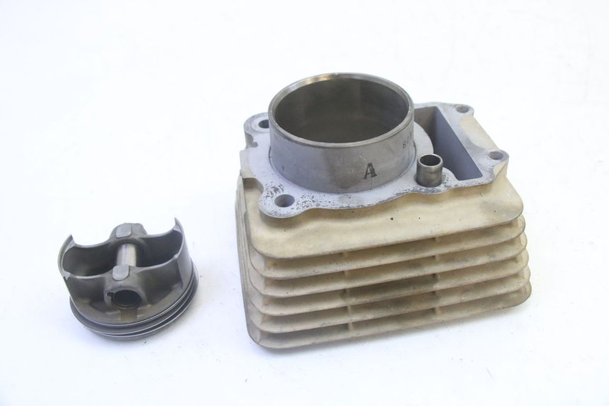 photo de ZYLINDER KOLBEN YAMAHA YFM R RAPTOR 250 (2008 - 2014) - Zoom auf Gebrauchszustand