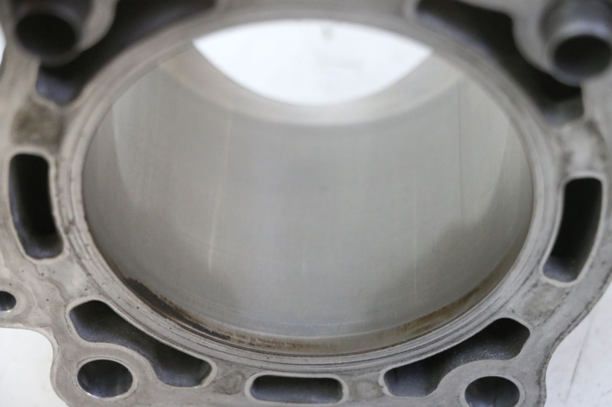 photo de ZYLINDER KOLBEN YAMAHA YZ-F YZF 250 (2014 - 2018) - Kennzeichnungen und Originalreferenzen