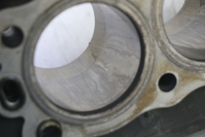 photo de ZYLINDER KOLBEN KAWASAKI ZR 7 750 (1999 - 2004) - Weitere Ansicht des Artikels