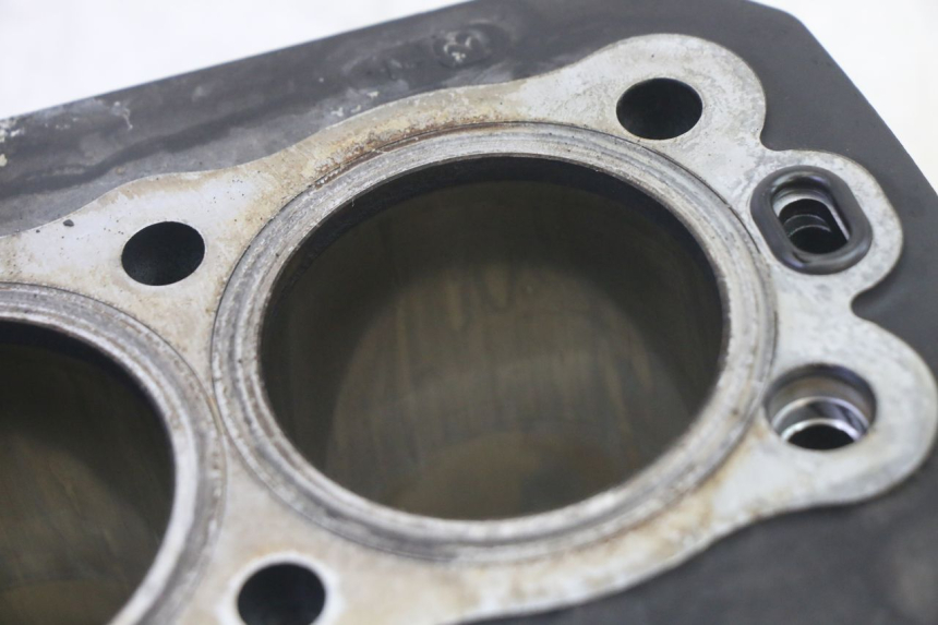 photo de ZYLINDER KOLBEN KAWASAKI ZR 7 750 (1999 - 2004) - Detaillierte Sichtprüfung