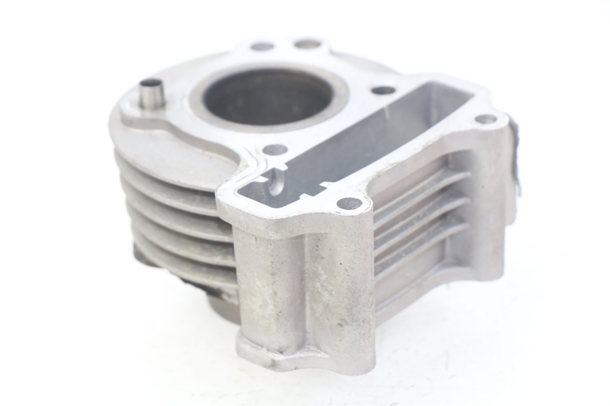 photo de ZYLINDER TNT MOTOR ROMA 10' 4T 50 (2007 - 2018) - Zoom auf Gebrauchszustand