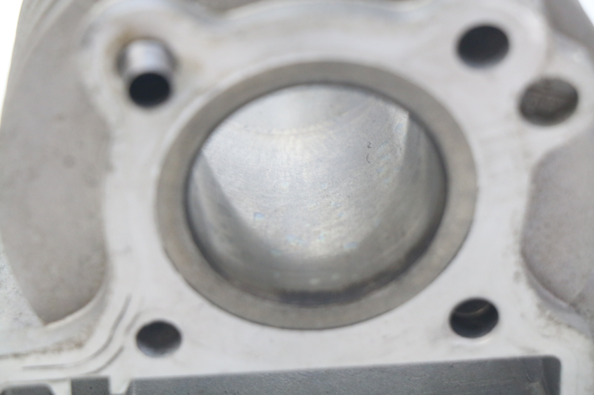 photo de ZYLINDER TNT MOTOR ROMA 10' 4T 50 (2007 - 2018) - Oberflächenzustand und Material