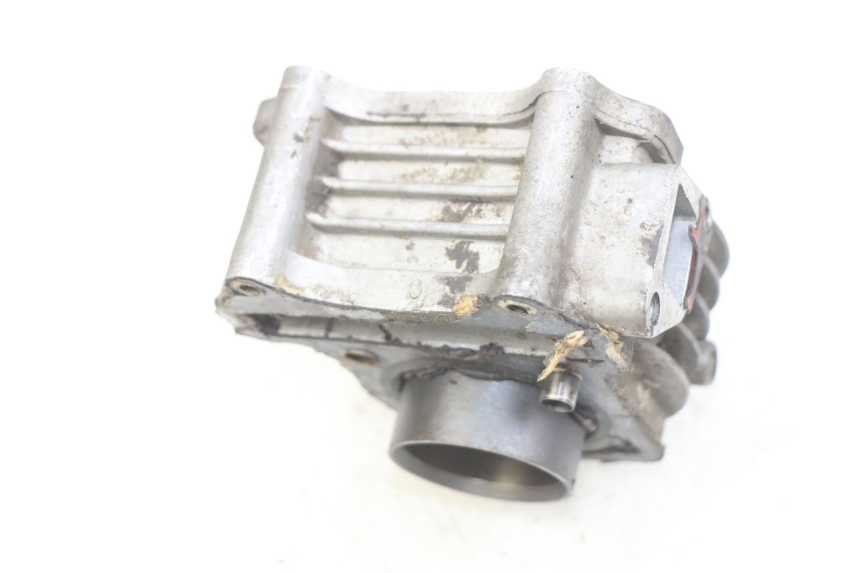 photo de ZYLINDER TNT MOTOR ROMA 10' 4T 50 (2019 - 2022) - Details der Befestigungspunkte