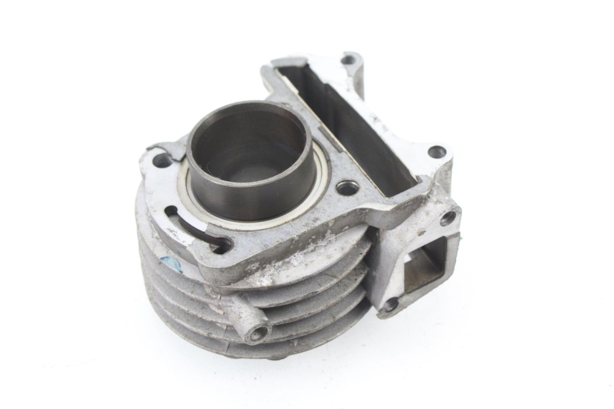 photo de ZYLINDER BAOTIAN TRAVEL SPIRIT 50 (2010 - 2012) - Details der Befestigungspunkte