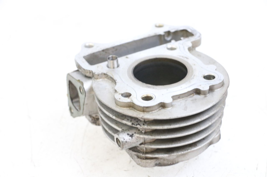 photo de ZYLINDER PEUGEOT V-CLIC VCLIC 50 (2007 - 2013) - Details der Befestigungspunkte